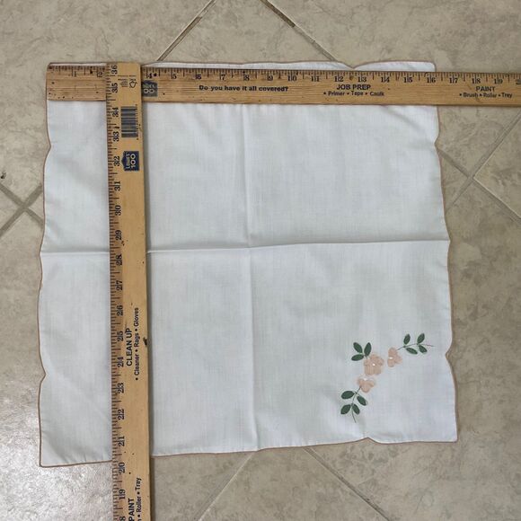 Vintage Hand Embroidered Pink Flowers  / Green Leaves Cloth Napkins Lot of 7 - Picture 2 of 4